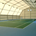Projets de bâtiments modulaires démontables pour équipements sportifs et événements temporaires